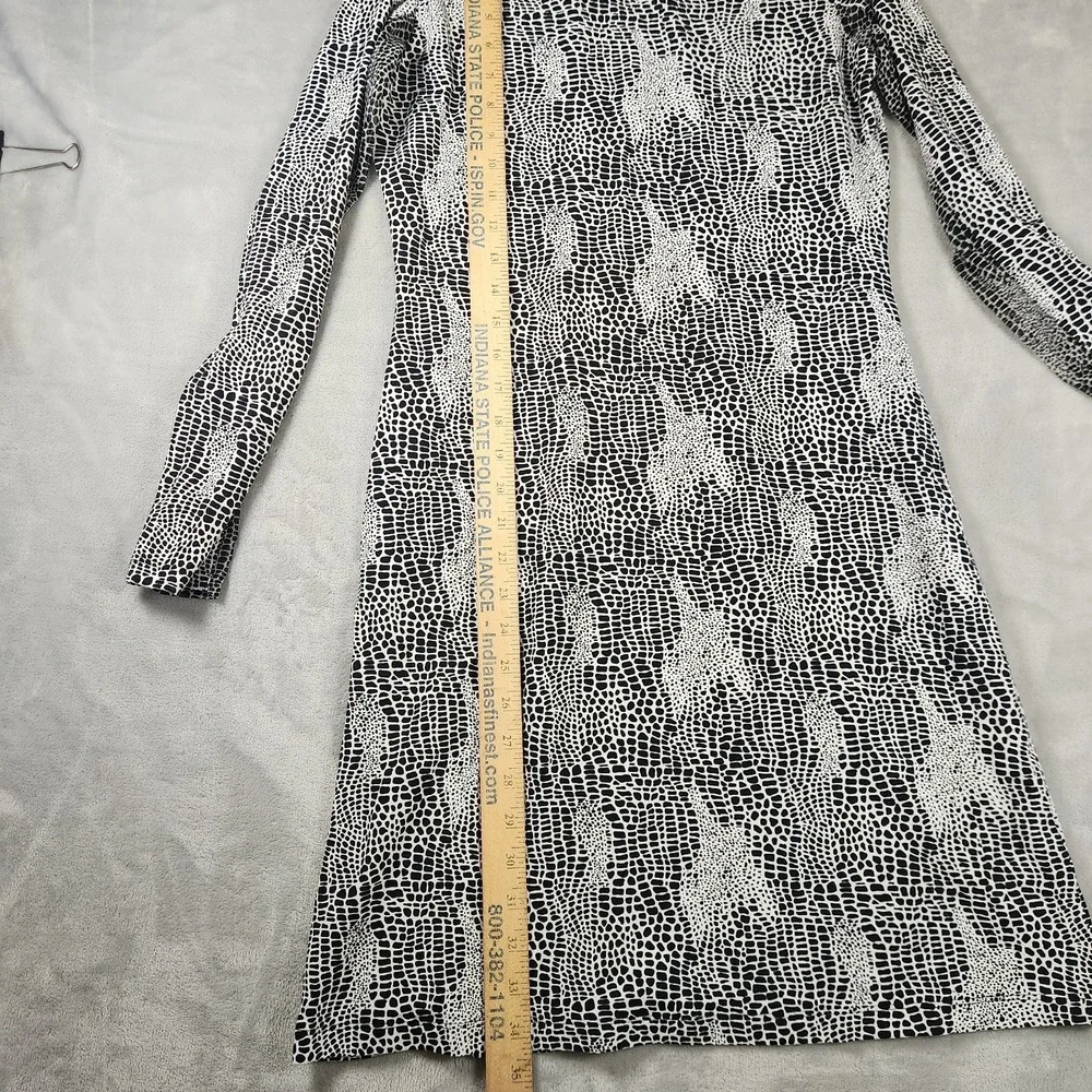 IBKUL Dress Womens XS White Black Zebra Animal Print Long Sleeve Performance UPF